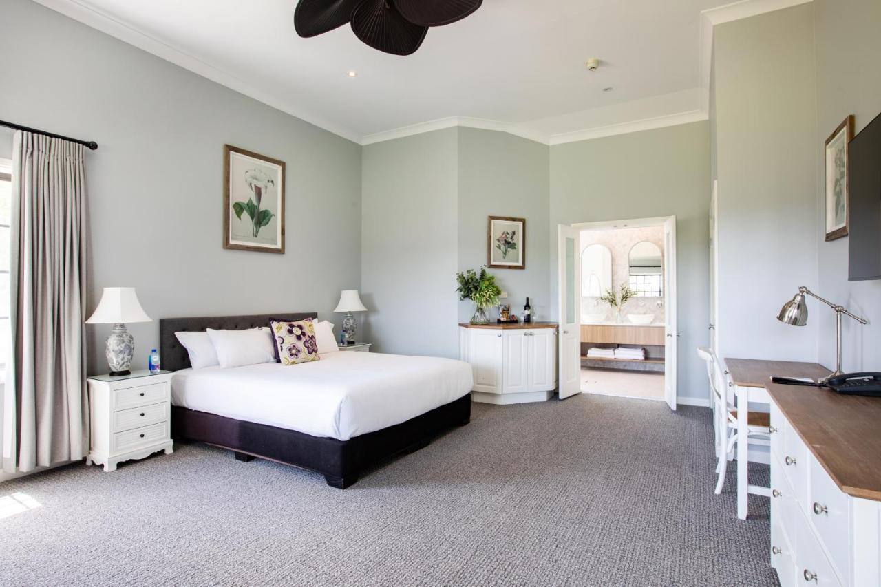 Camden Valley Inn ภายนอก รูปภาพ