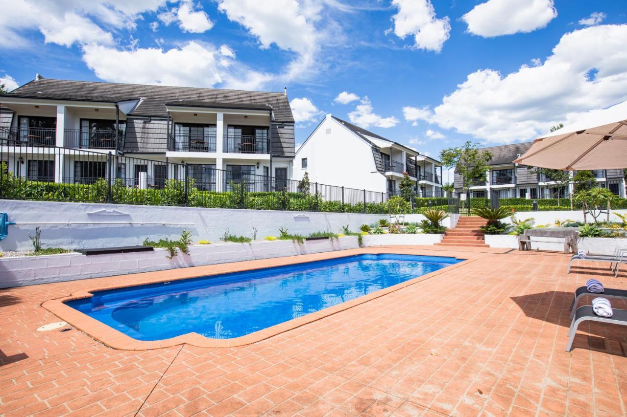 Camden Valley Inn ภายนอก รูปภาพ