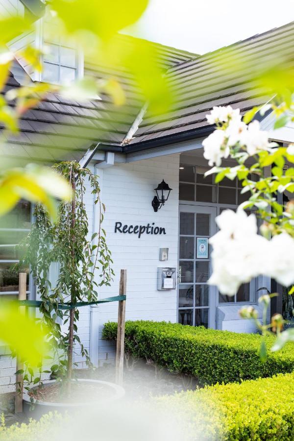 Camden Valley Inn ภายนอก รูปภาพ