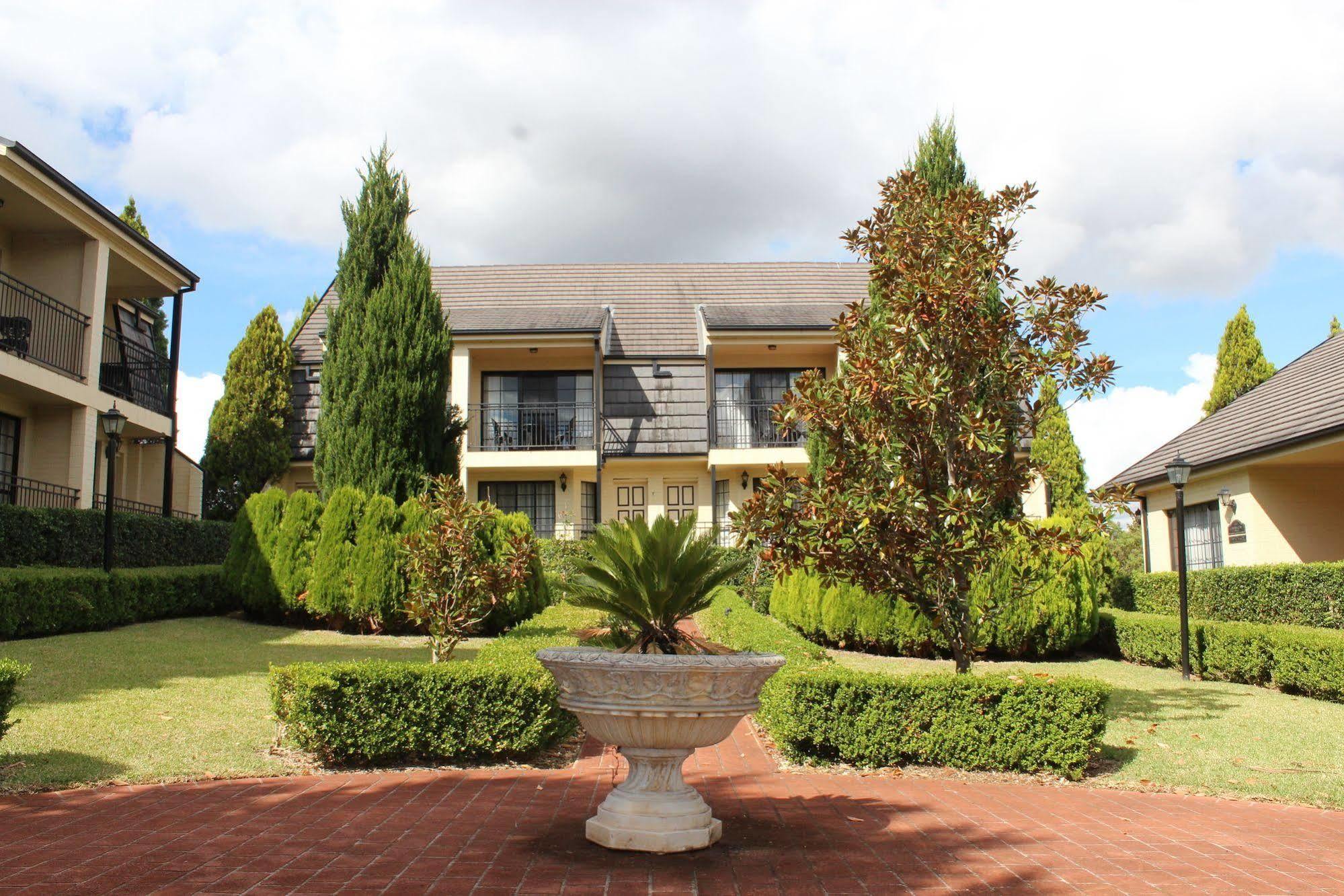 Camden Valley Inn ภายนอก รูปภาพ