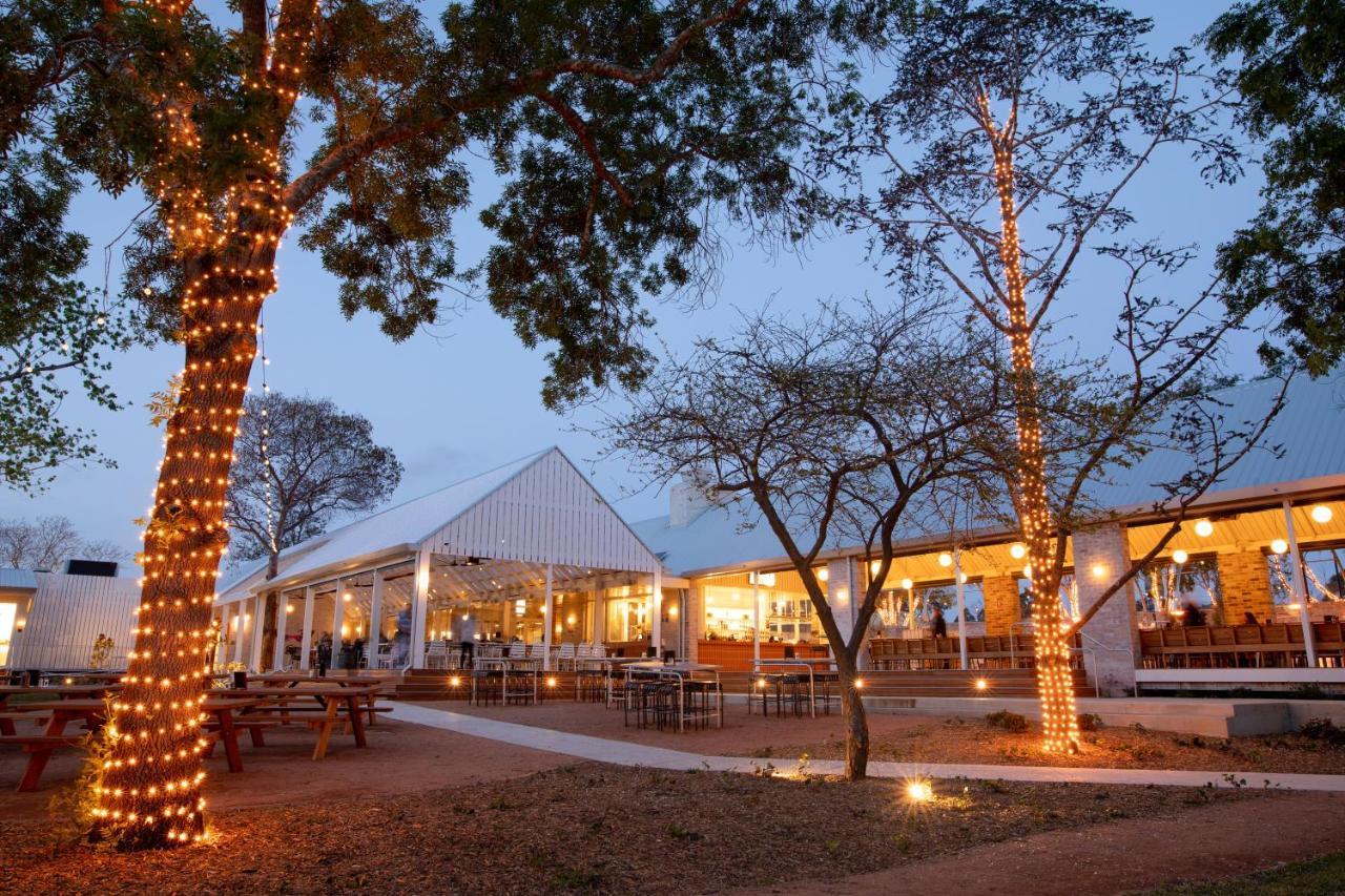Camden Valley Inn ภายนอก รูปภาพ